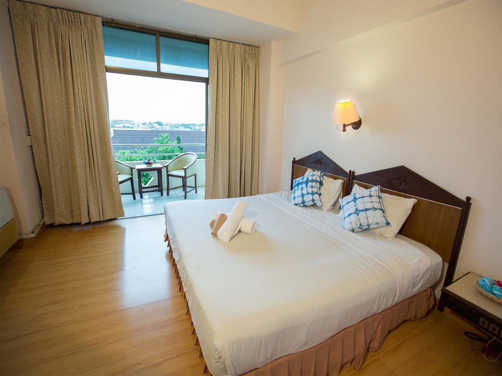 Phrae Nakara Hotel Экстерьер фото